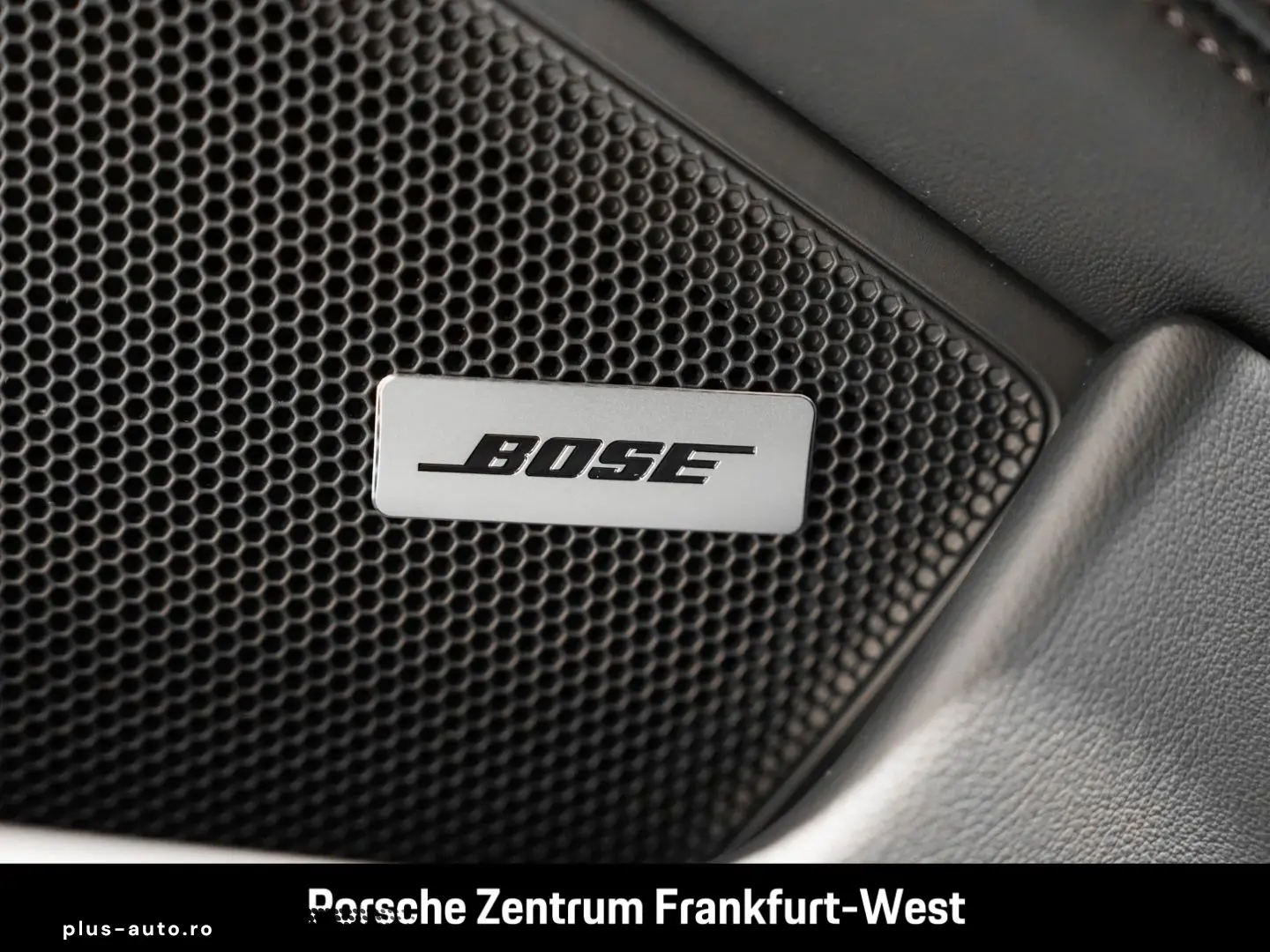 PORSCHE 992 911 Carrera Sport