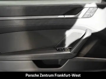 PORSCHE 992 911 Carrera Sport