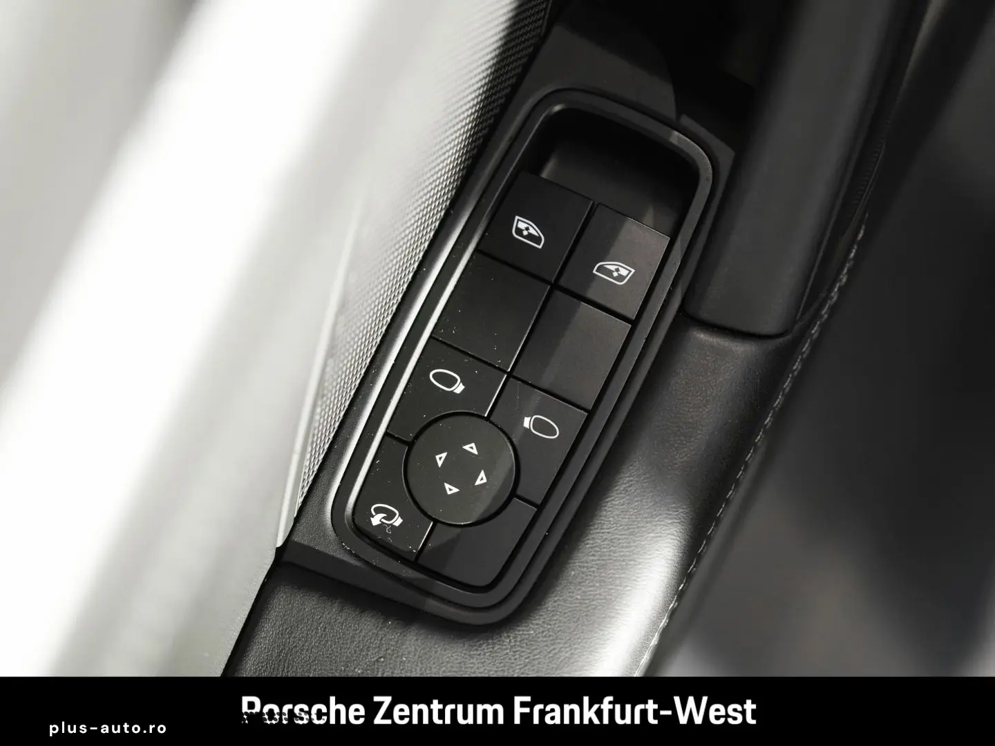 PORSCHE 992 911 Carrera Sport