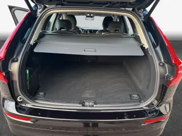 VOLVO XC60 B5 B AWD Core