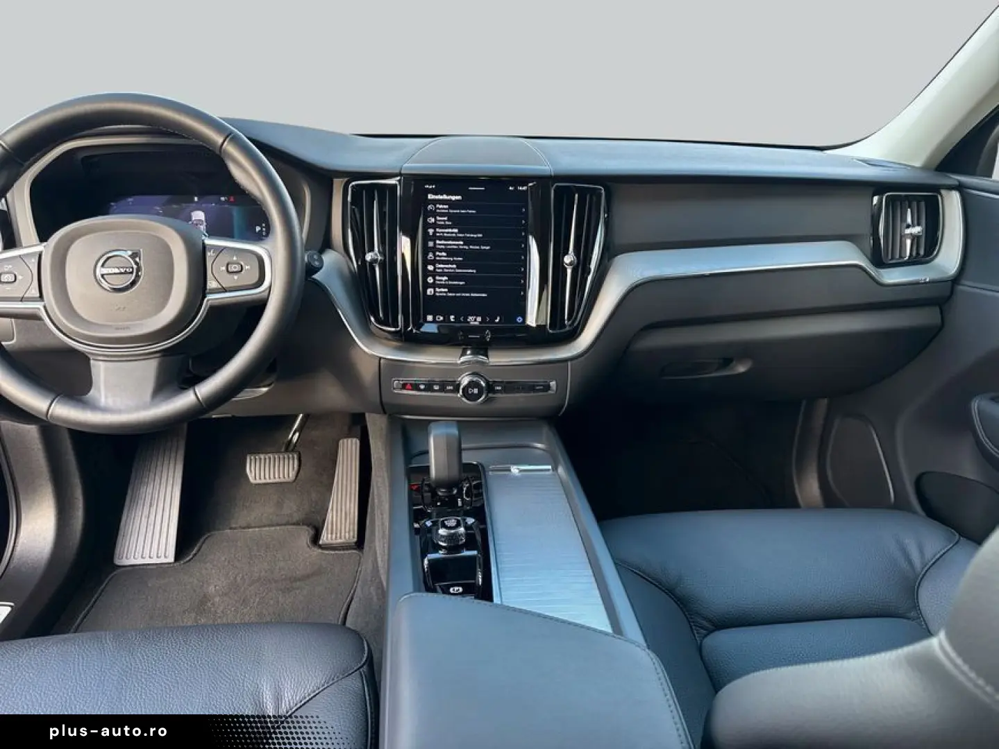 VOLVO XC60 B5 B AWD Core