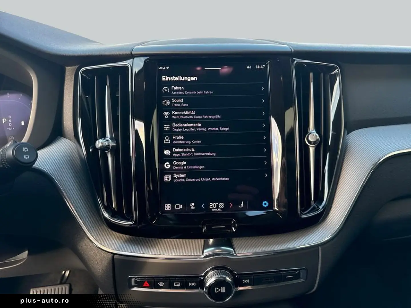 VOLVO XC60 B5 B AWD Core