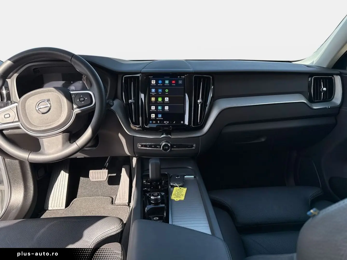 VOLVO XC60 B5 B AWD Core