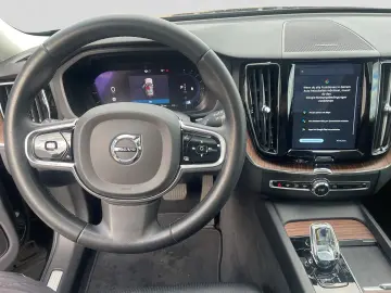 VOLVO XC60 B4 Panorma Standheizung 360  Kamera