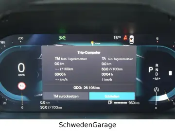 VOLVO XC60 B4 Plus Dark