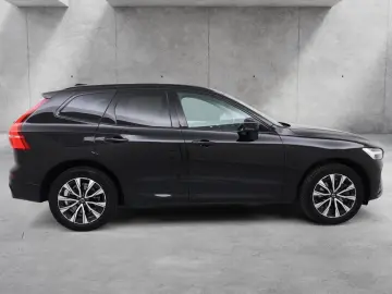 VOLVO XC60 B4 (D) AWD Plus Dark H K HGSD FACEL. LED