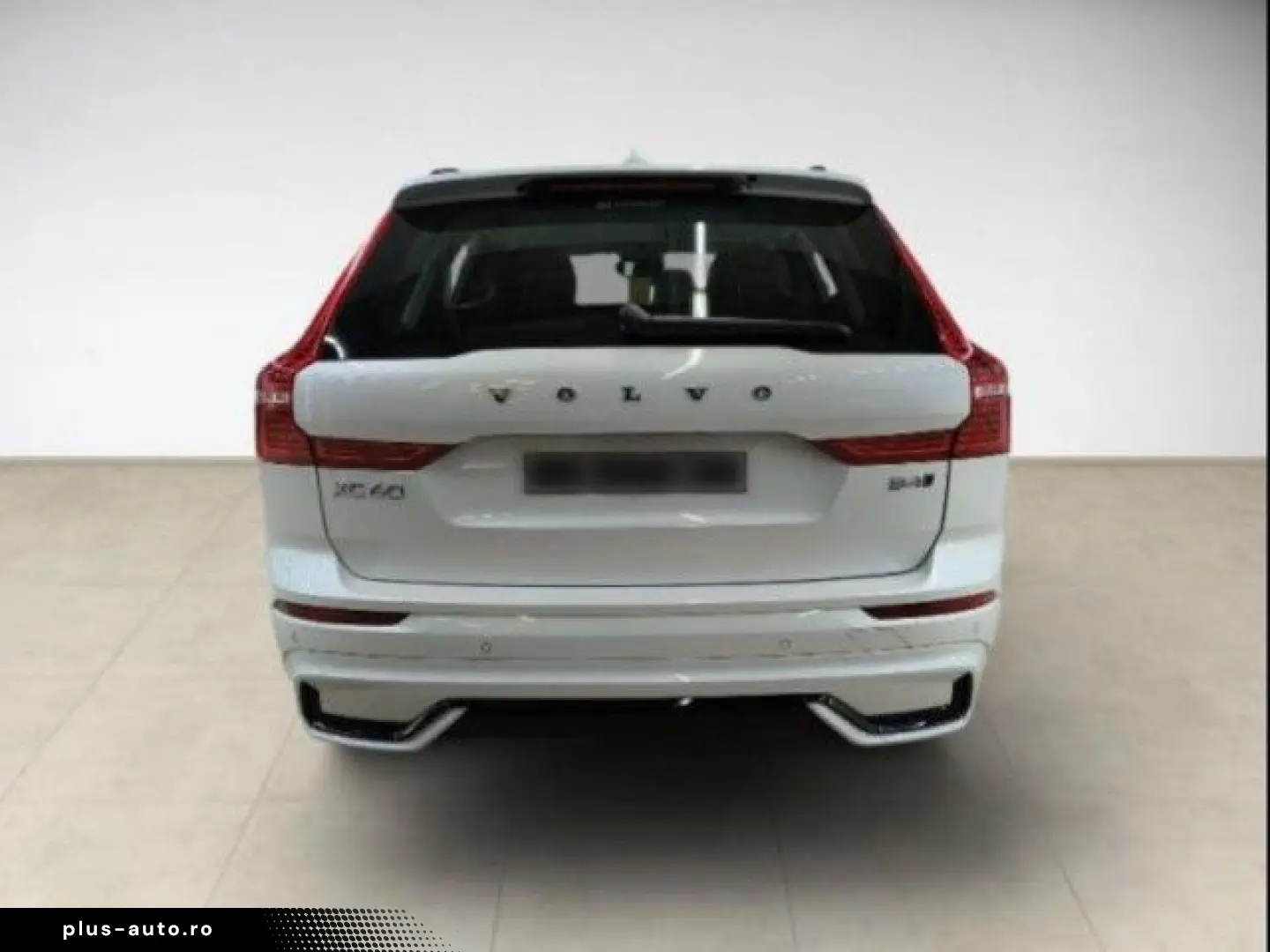 VOLVO XC60 B4 Plus Dark AWD Navi AHK Standhz BLIS GJR