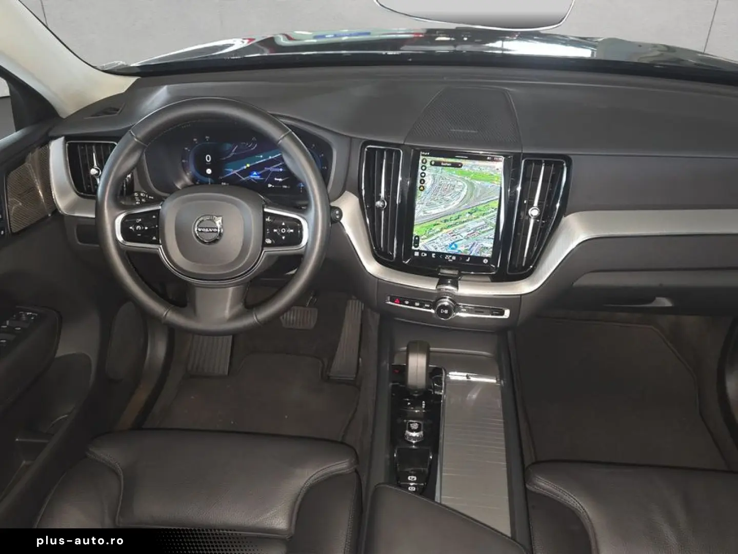 VOLVO XC60 B4 D Plus Dark