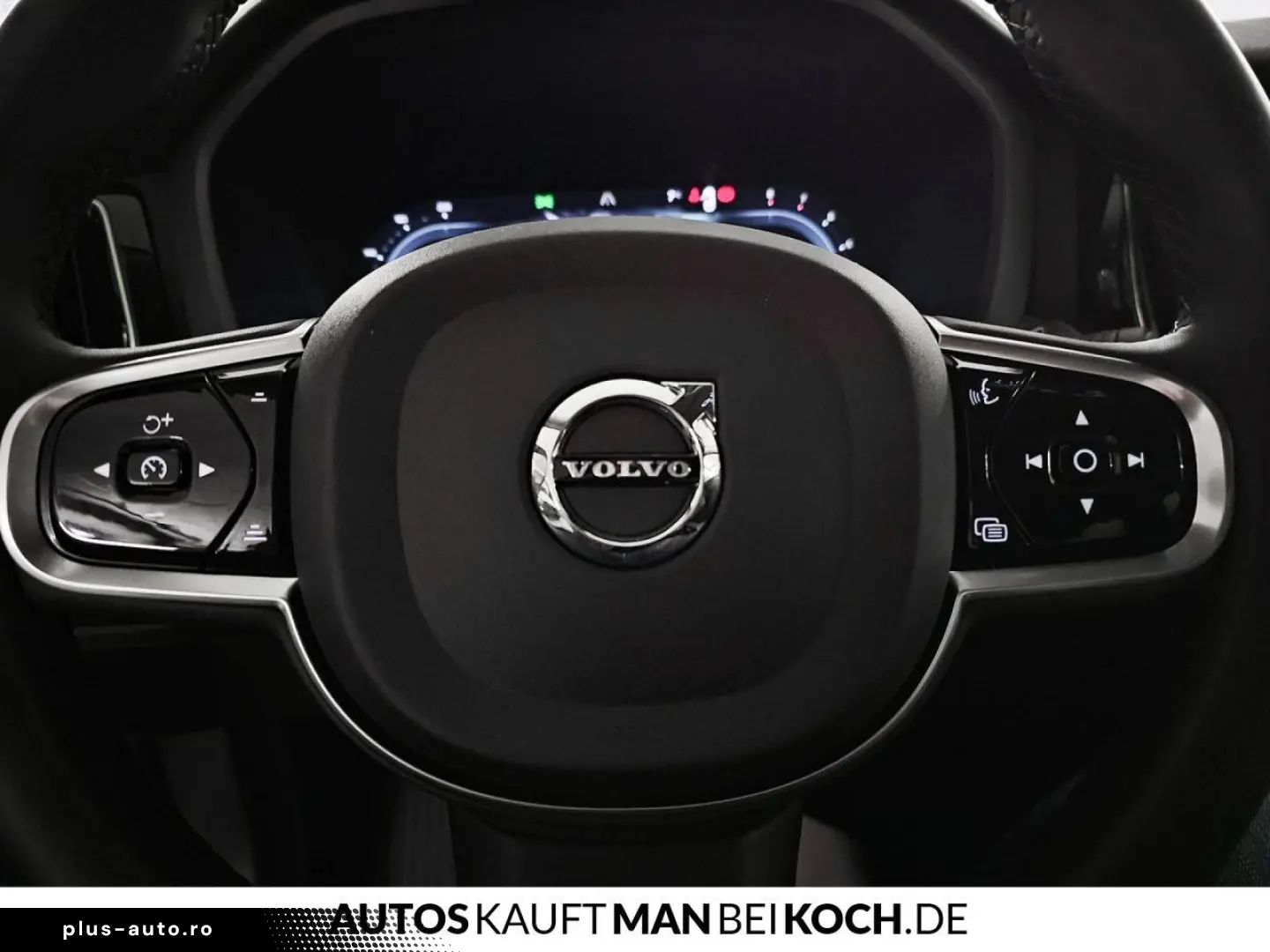 VOLVO XC60 B4 Plus Dark AHK 4SHz LHz eSitze MEM GOOGLE