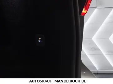 VOLVO XC60 B4 Plus Dark AHK 4SHz LHz eSitze MEM GOOGLE