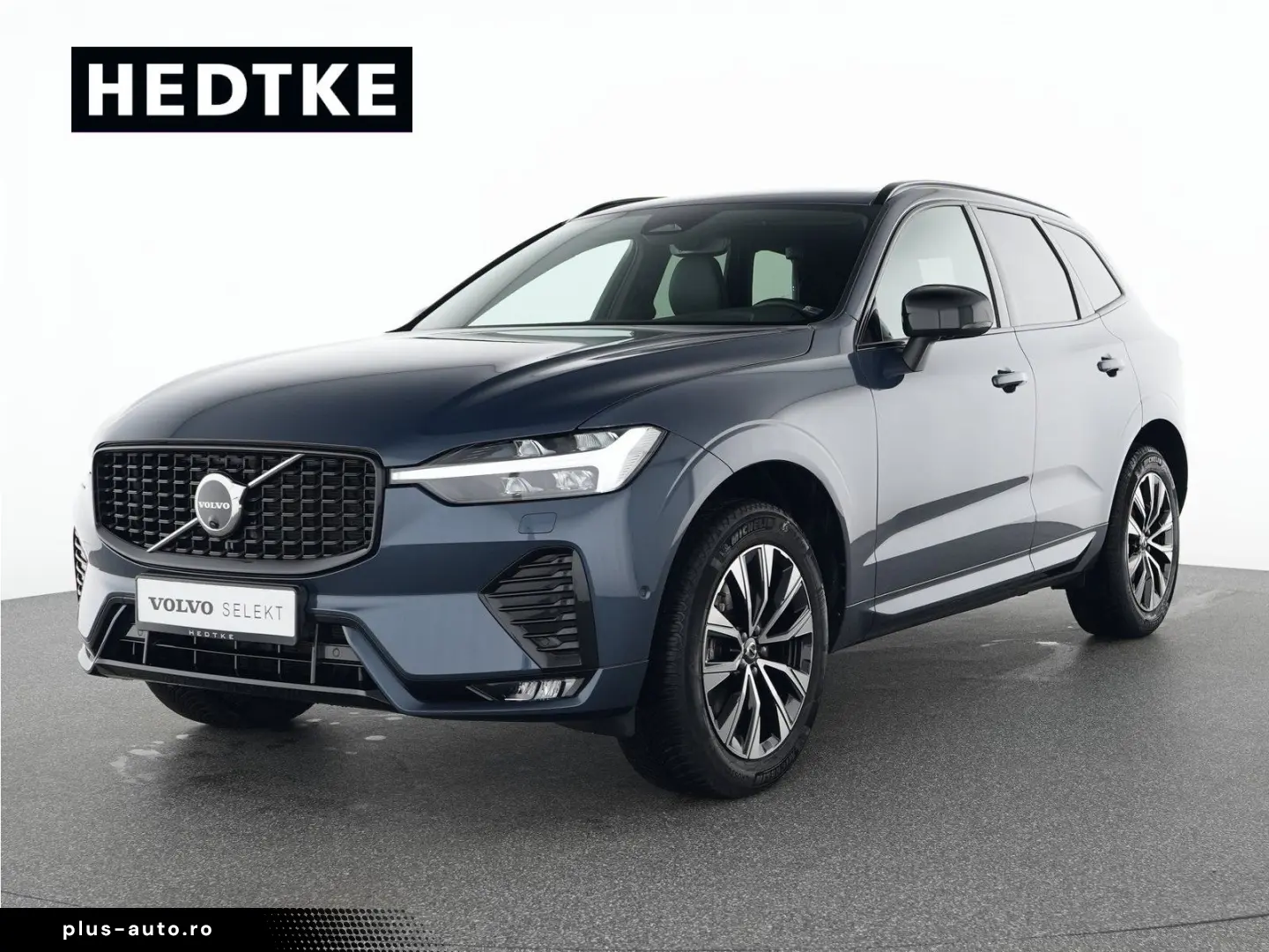 VOLVO XC60 B4 Benzin Plus Dark 19  AHK ACC WSS-HZG 360