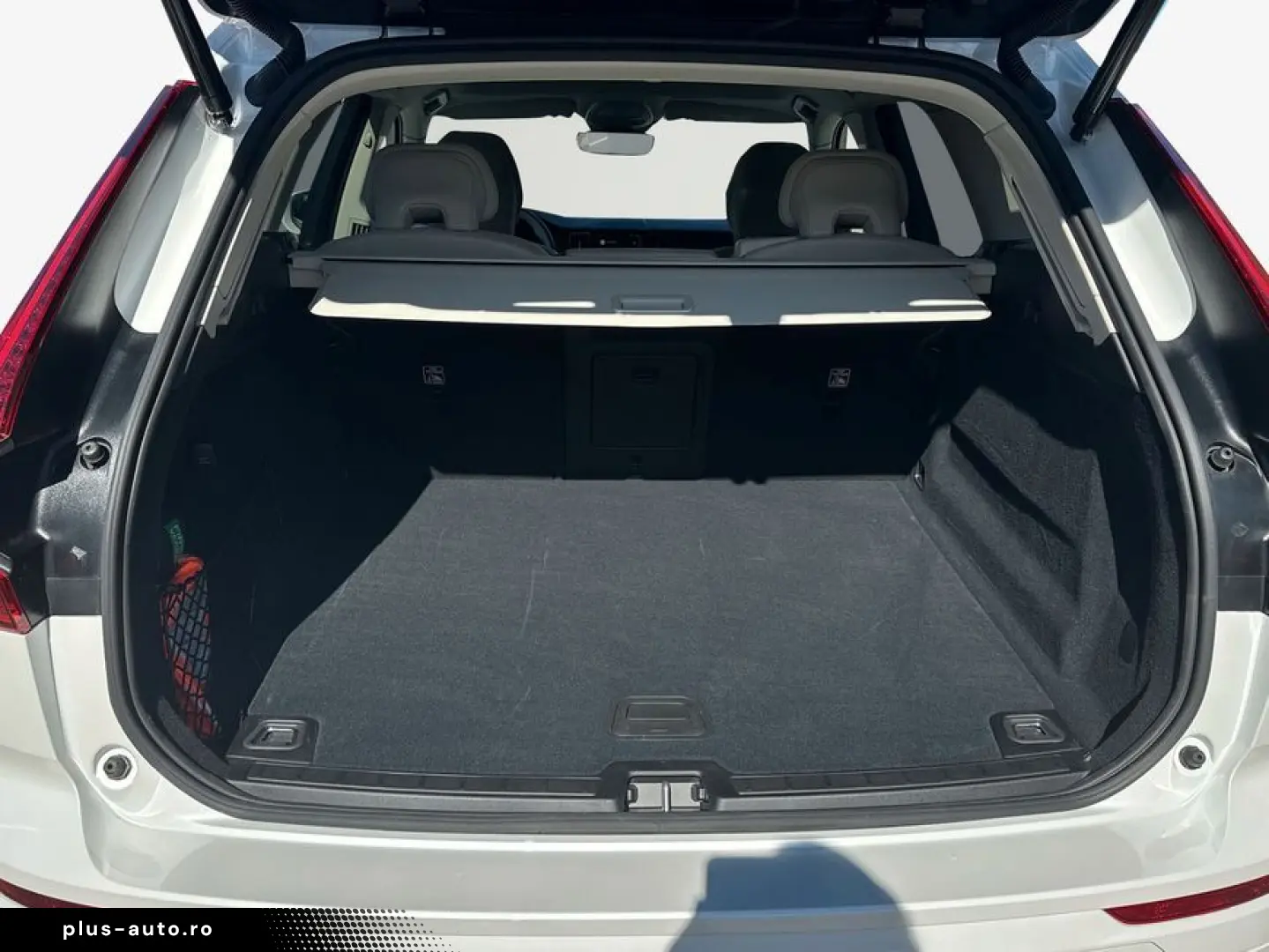 VOLVO XC60 B5 B AWD Core