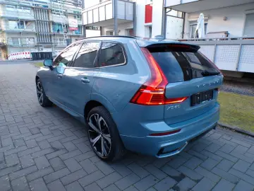 VOLVO XC60 AWD R Design Pano 360  Memory H&K AHK 21.Z