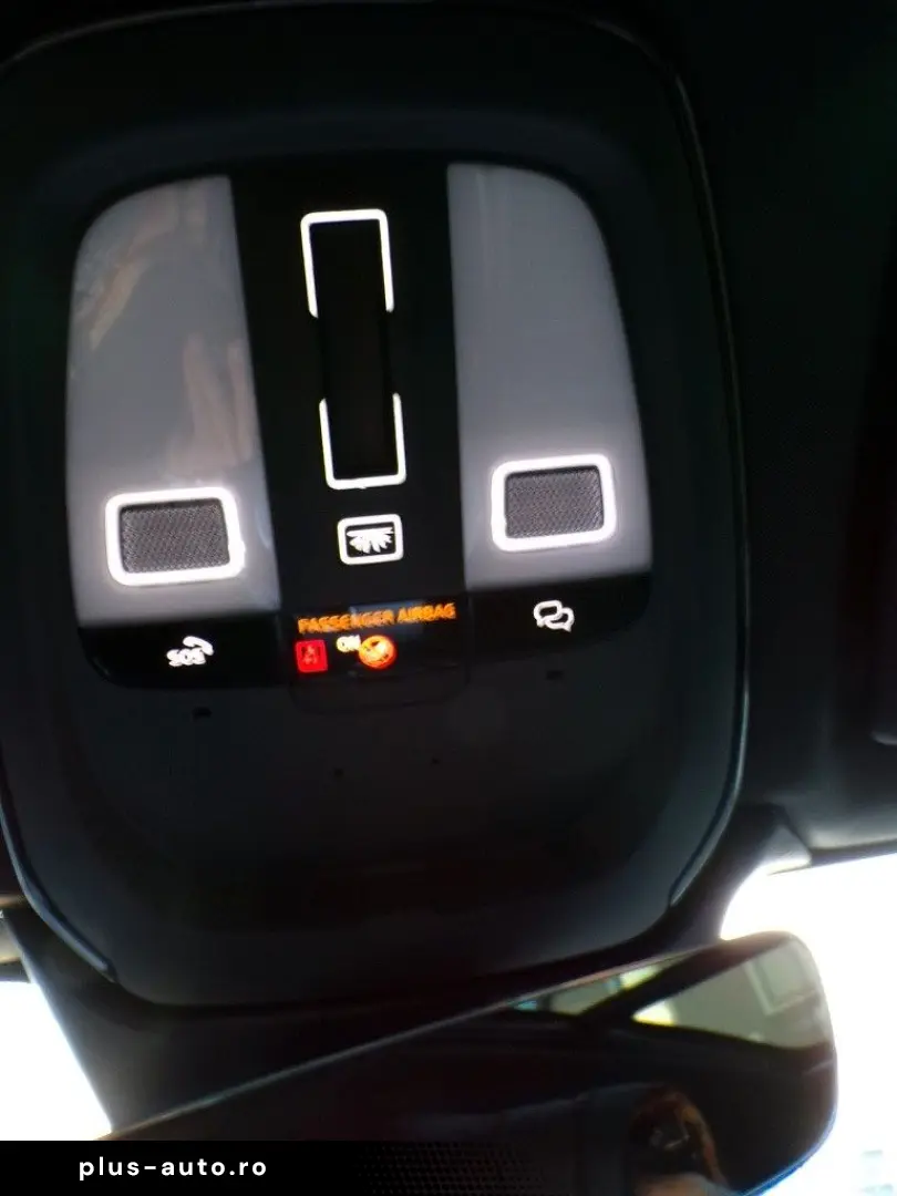 VOLVO XC60 AWD R Design Pano 360  Memory H&K AHK 21.Z