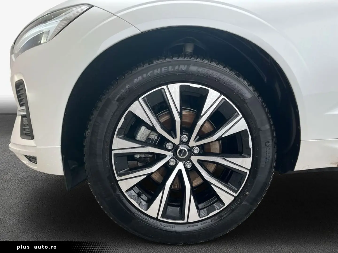 VOLVO XC60 B5 B AWD Core