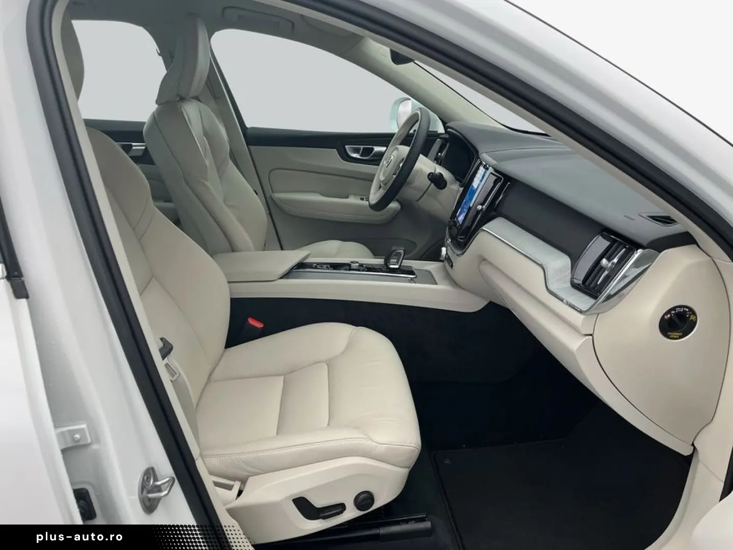 VOLVO XC60 B5 B AWD Core