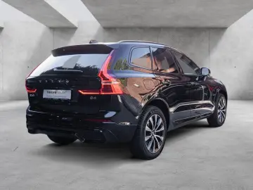VOLVO XC60 B4 Plus Dark ACC   PANORAMA   HARMAN KARDON