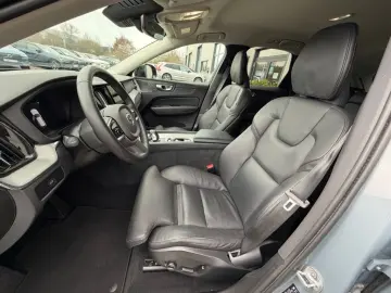 VOLVO XC60 Plus Dark B4 Diesel StandHZG Memory Sitze H