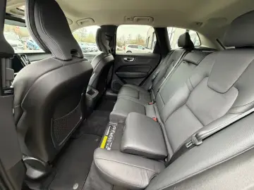 VOLVO XC60 Plus Dark B4 Diesel StandHZG Memory Sitze H