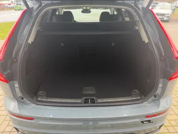 VOLVO XC60 Plus Dark B4 Diesel StandHZG Memory Sitze H