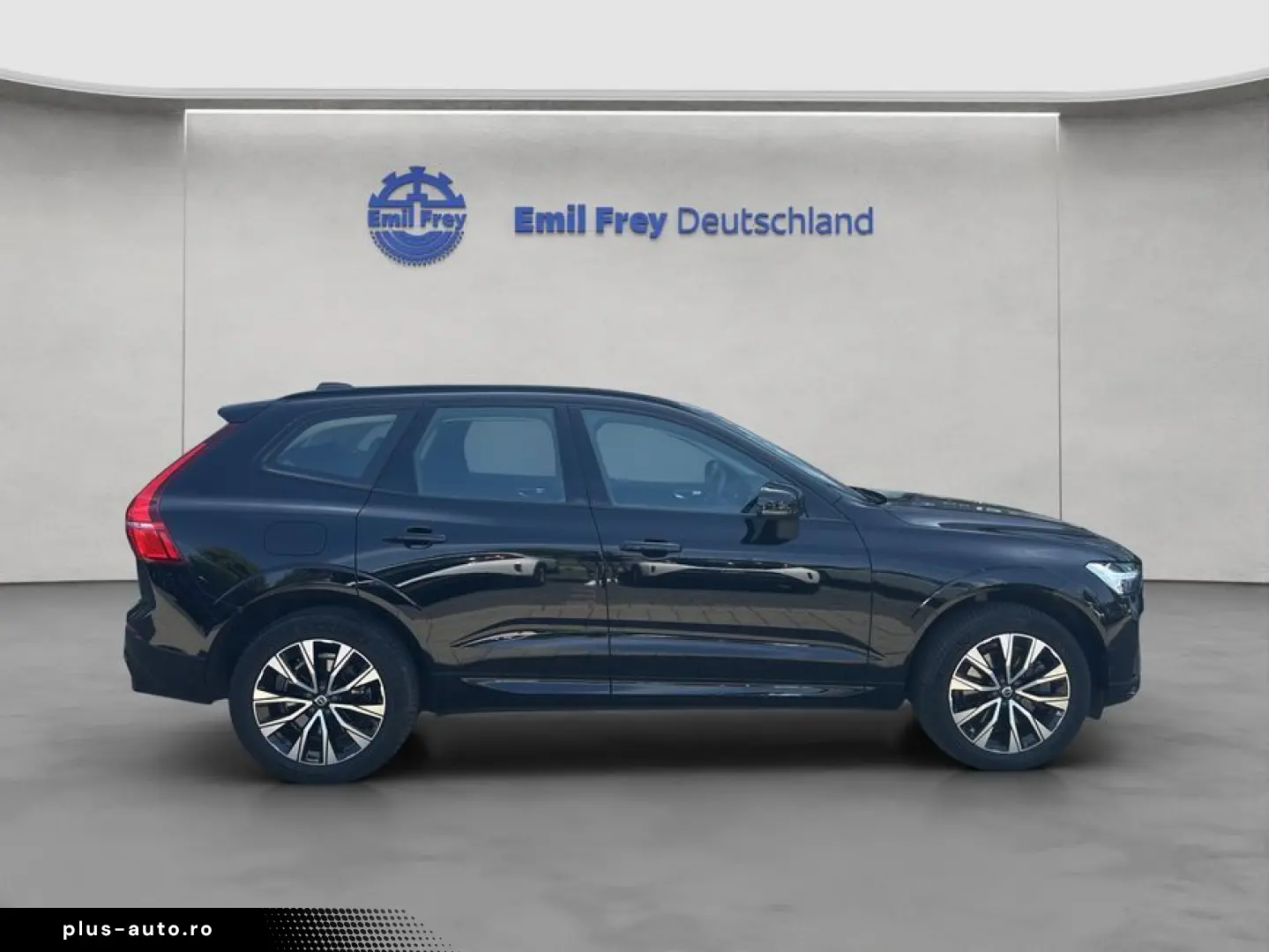 VOLVO XC60 B4 B Plus Dark