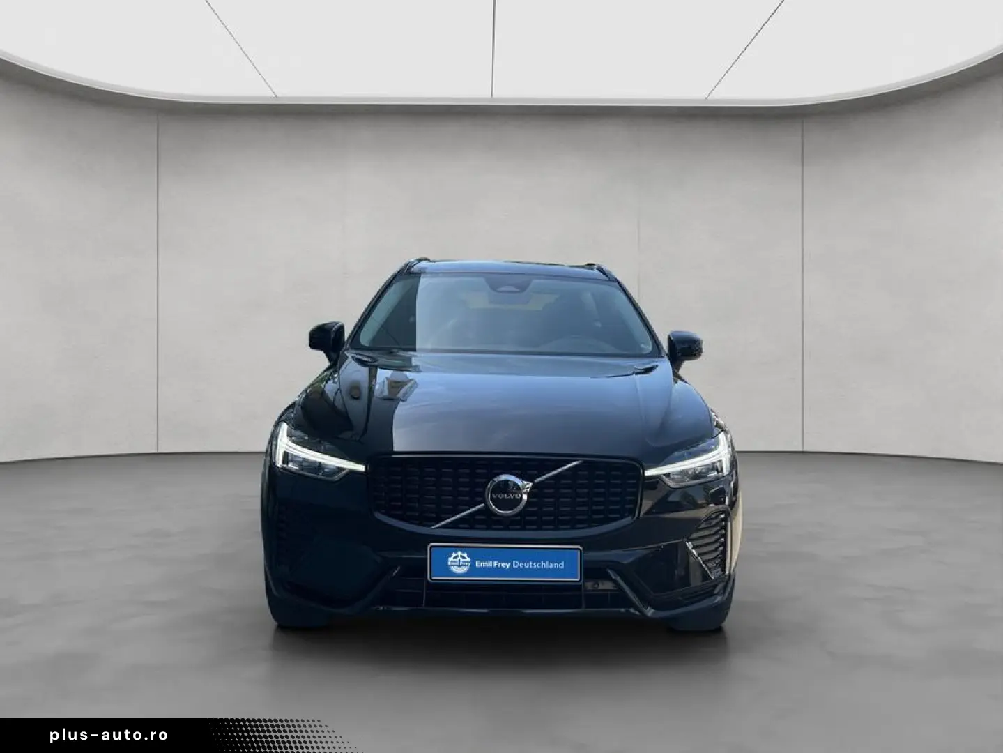 VOLVO XC60 B4 B Plus Dark