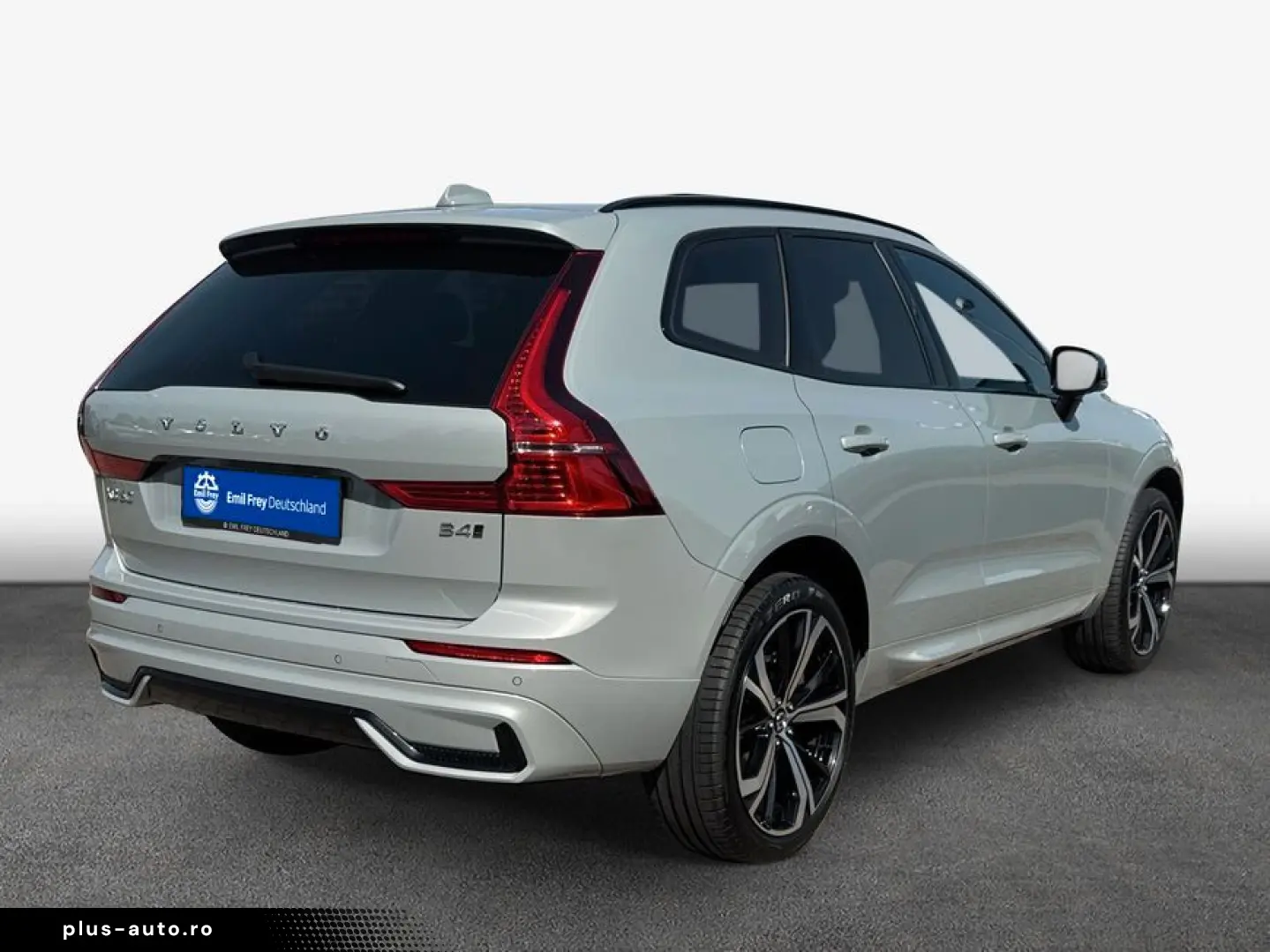 VOLVO XC60 B4 D AWD Ultimate Dark SiH AUT FIS ISOFIX