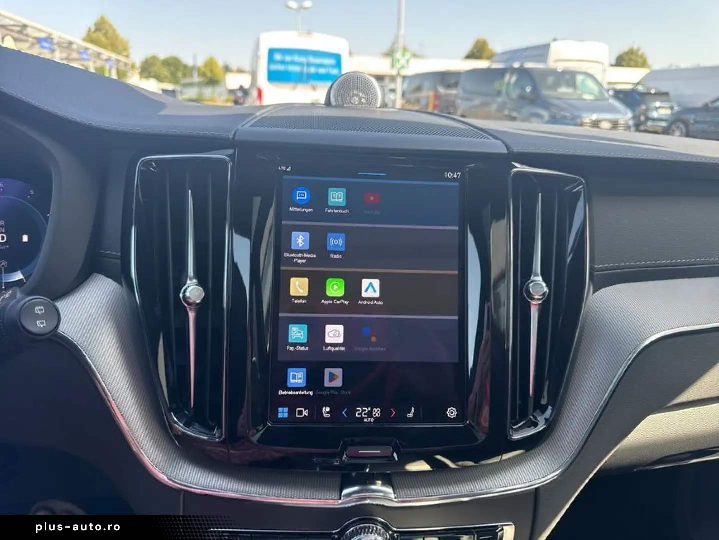 VOLVO XC60 B4 D AWD Ultimate Dark SiH AUT FIS ISOFIX