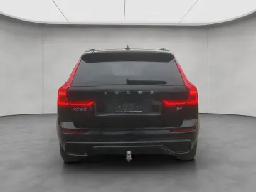 VOLVO XC60 B4 D Plus Dark LED  Keyless  Navi  AHK