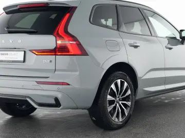 VOLVO XC60 B4 Diesel AWD Plus Dark 19  VOLL-LED ACC