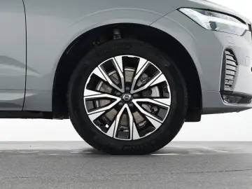 VOLVO XC60 B4 Diesel AWD Plus Dark 19  VOLL-LED ACC