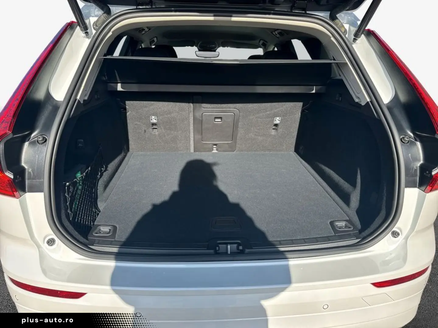 VOLVO XC60 B5 B AWD Core