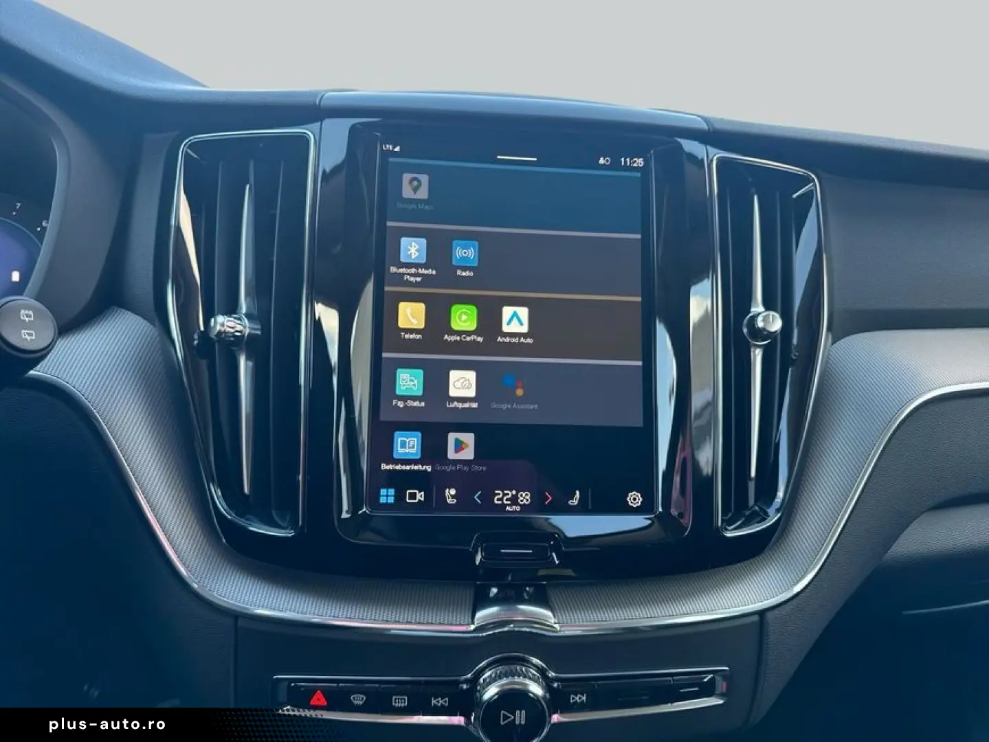 VOLVO XC60 B5 B AWD Core