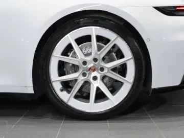 PORSCHE Porsche 911 Carrera 290kW   394hp