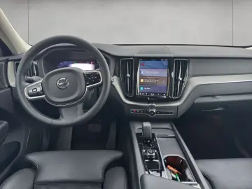 VOLVO XC60 B4 AWD Plus-Dark Aut Leder Voll-LED Google-