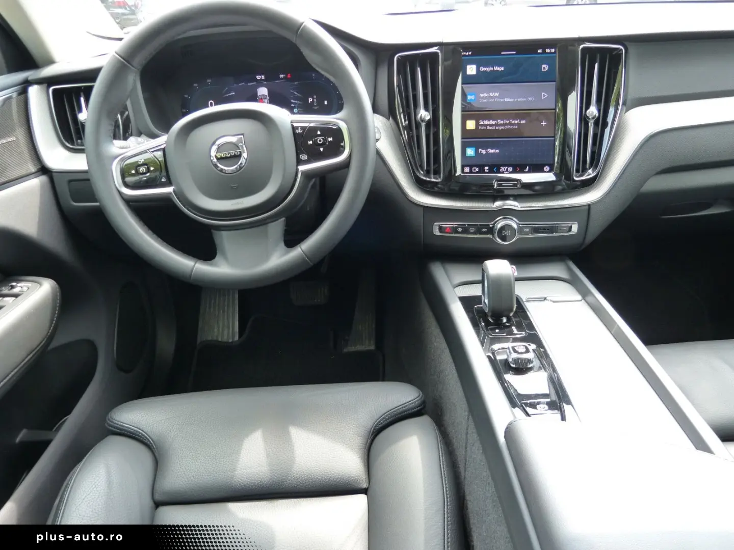 VOLVO XC60 B4 Plus Dark Auto ACC 360