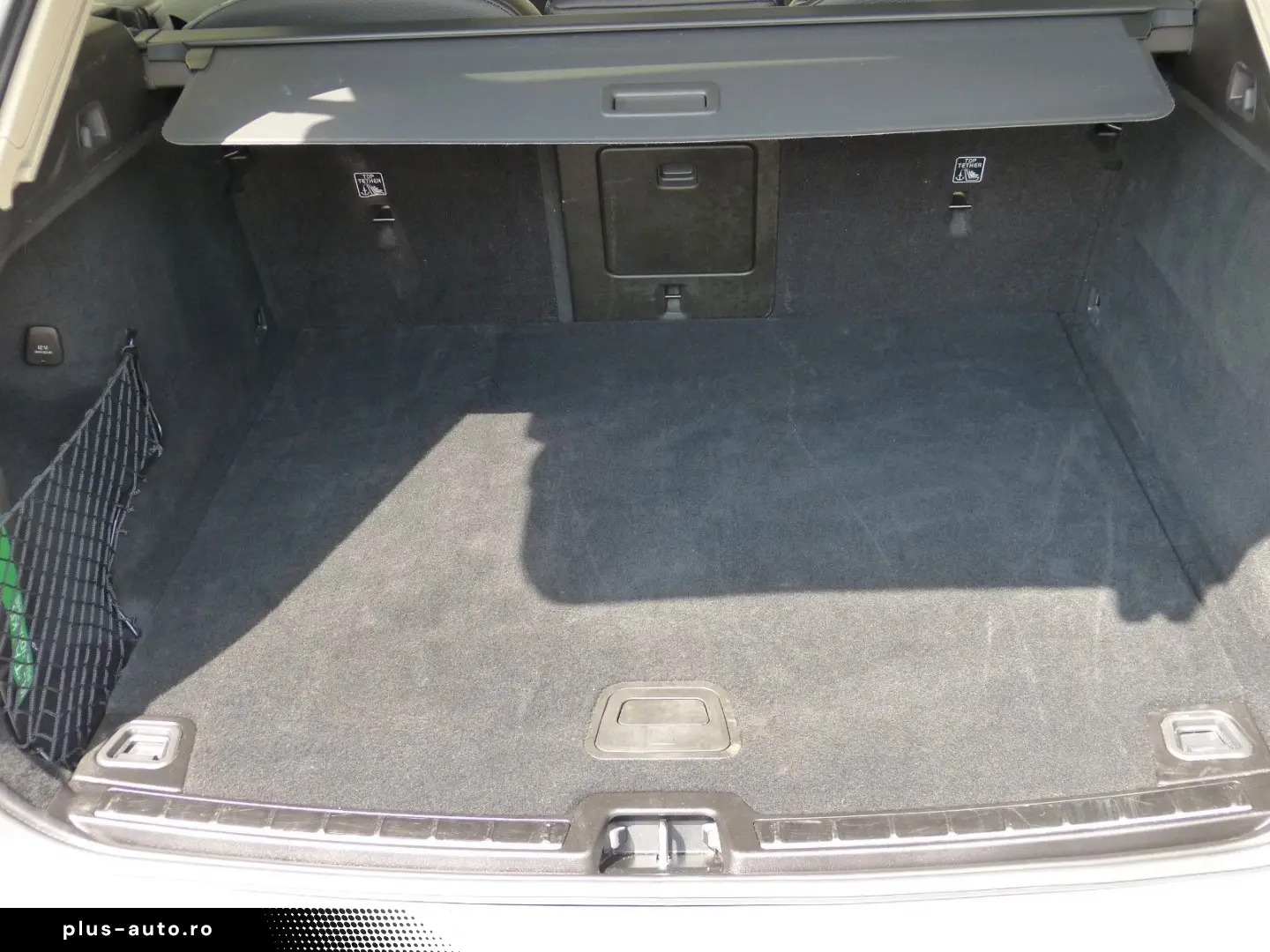 VOLVO XC60 B4 Plus Dark Auto ACC 360