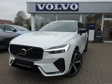 VOLVO XC60 Plus Dark B5 AWD Mild-Hybrid 360 KAM BLIS