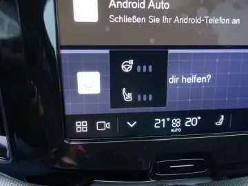 VOLVO XC60 Plus Dark B5 AWD Mild-Hybrid 360 KAM BLIS