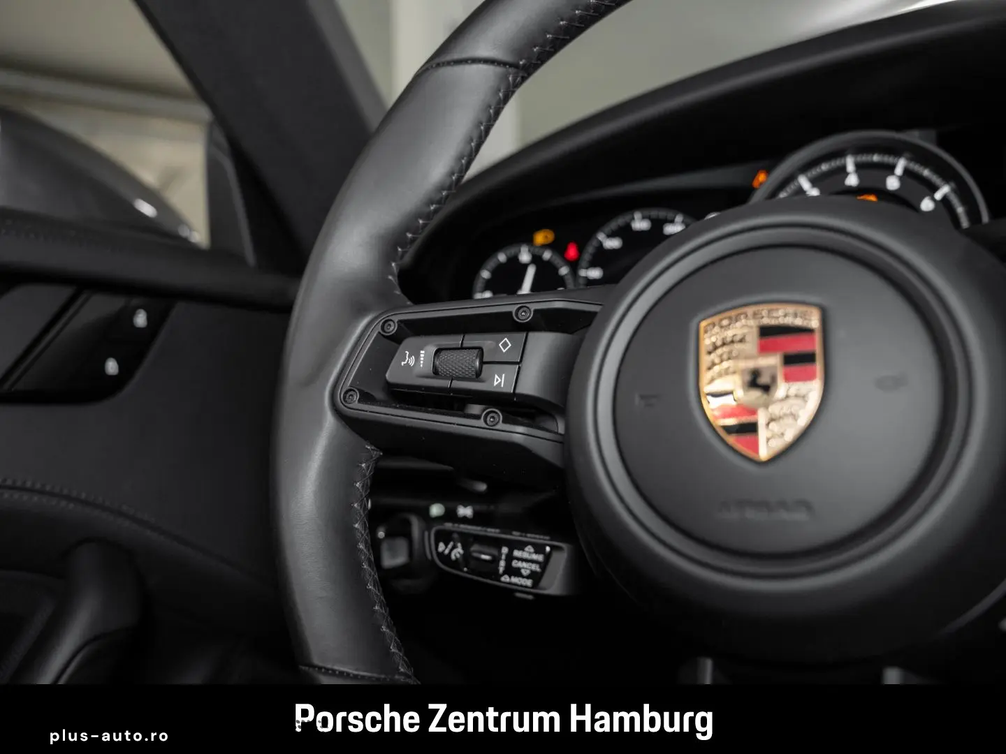 PORSCHE 992 (911) Carrera T BOSE