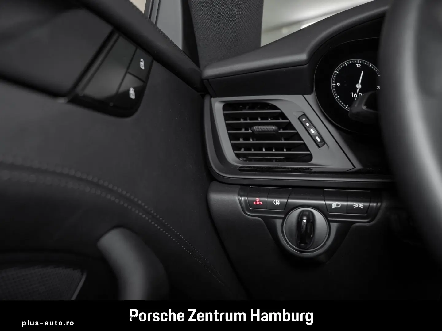 PORSCHE 992 (911) Carrera T BOSE