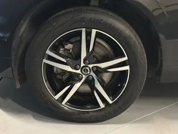 VOLVO XC60 R-Design AWD  19Zoll AHK 360  Harman Kardon