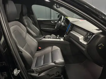 VOLVO XC60 R-Design AWD  19Zoll AHK 360  Harman Kardon