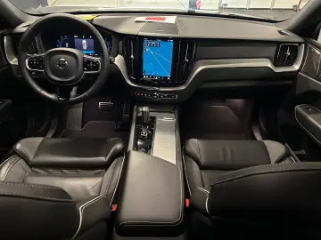 VOLVO XC60 R-Design AWD  19Zoll AHK 360  Harman Kardon