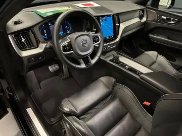 VOLVO XC60 R-Design AWD  19Zoll AHK 360  Harman Kardon