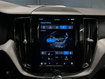 VOLVO XC60 R-Design AWD  19Zoll AHK 360  Harman Kardon