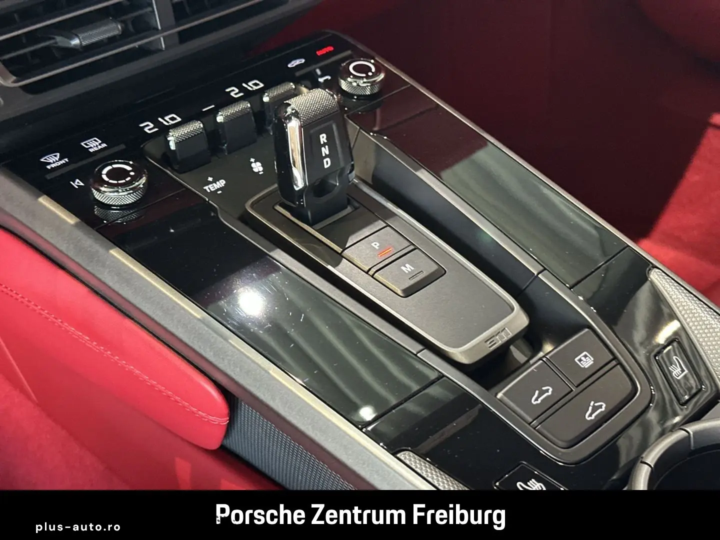 PORSCHE 992 911 Carrera 4S InnoDrive LED-Matrix BOSE