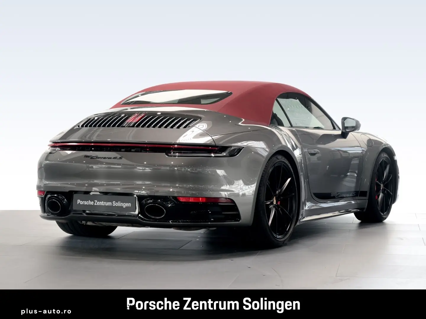 PORSCHE 992 911 Carrera 4S Cabrio Chrono