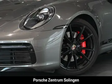 PORSCHE 992 911 Carrera 4S Cabrio Chrono