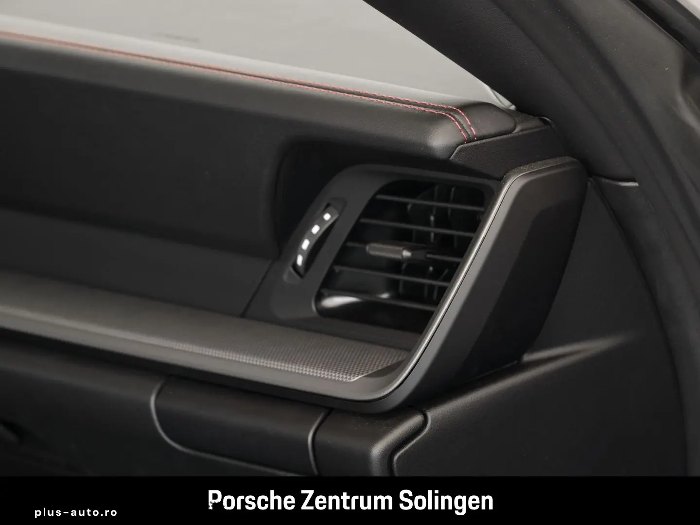 PORSCHE 992 911 Carrera 4S Cabrio Chrono